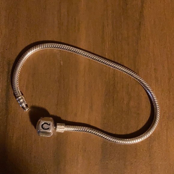 Chamilia snake chain bracelet in original tin - Picture 2 of 3